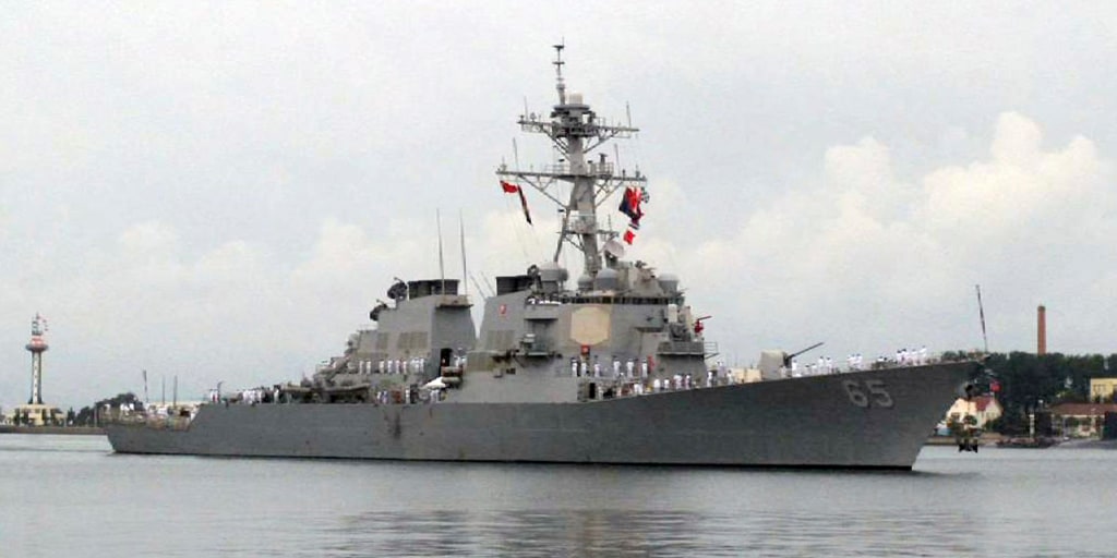 China says it ‘drove away’ U.S. warship in South China Sea
