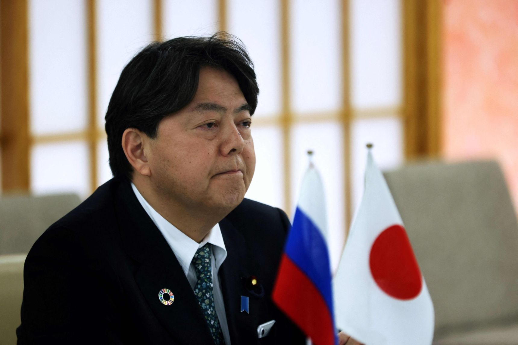 Japan Calls for Tough Response on Ukraine, Saying China Is Watching