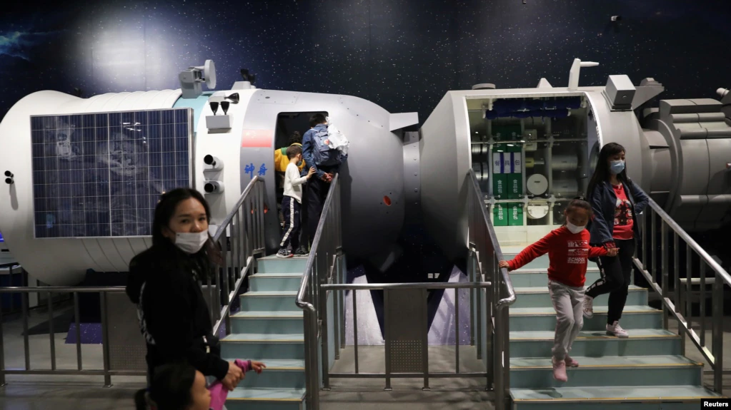 China Has Capability to Use Space for Military Purposes, Experts Say